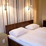 Sasone Rooms